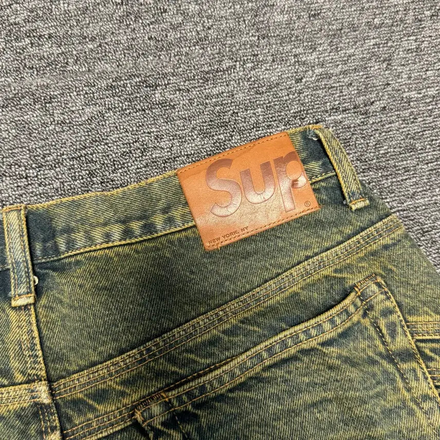 [BUNJANG] Supreme S Logo Loose Fit Jeans 24SS / 30 슈프림 S 로고 루즈 핏 진 더티 - 24SS