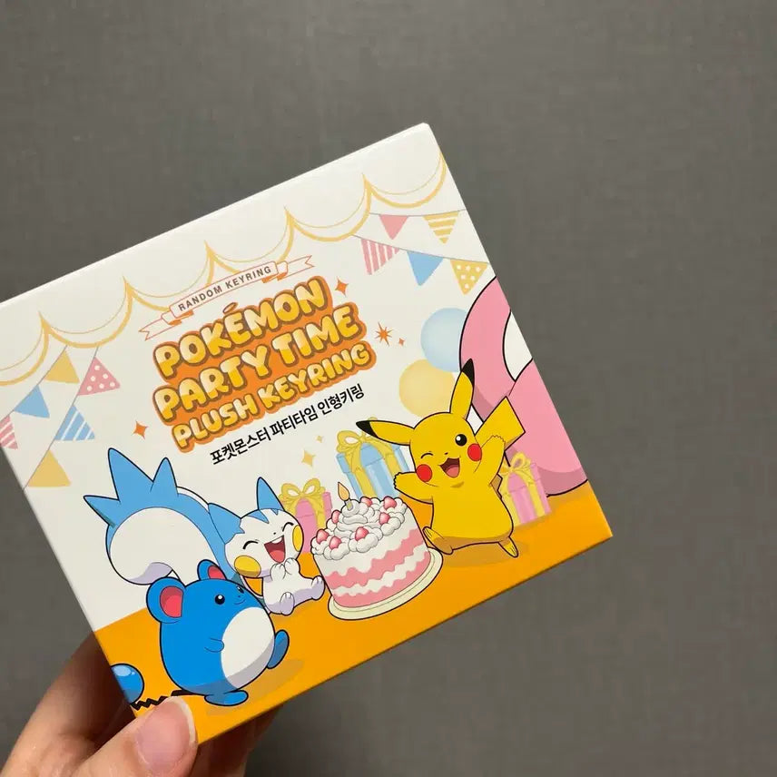 [SOLD OUT] (상자미개봉) 피카츄 확정_롯데시네마 포켓몬 키링