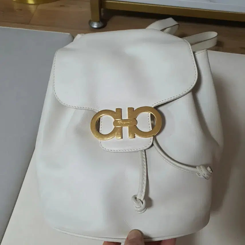 [BUNJANG] Ferragamo Gancini Mini Backpack / *정품*페라가모 간치니 미니 백팩