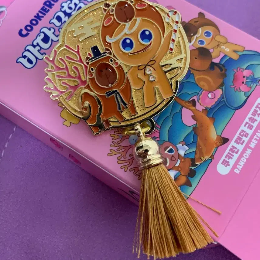 [BUNJANG] 쿠키런 아쿠아리움콜라보 메탈 뱃지 용감한쿠키군 / 쿠키런 아쿠아리움콜라보 메탈 뱃지 용감한쿠키군