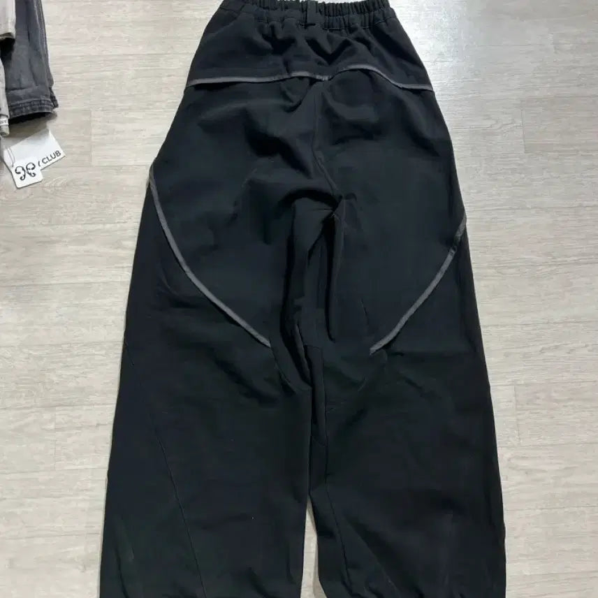 [BUNJANG] Flareup Wide Pants Black / 플레어업 와이드 팬츠 블랙1