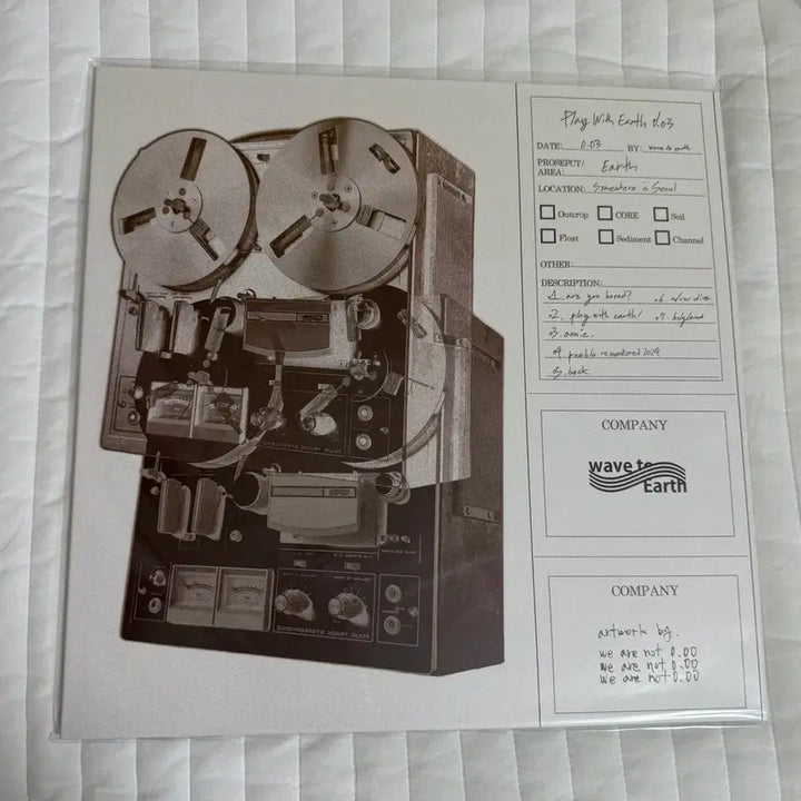 [BUNJANG] Wave to Earth 0.03 Ivory LP / [미개봉] wave to earth 웨이브투어스 0.03 LP 아이보리