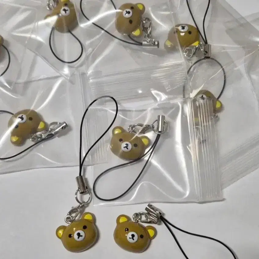 [BUNJANG] Rilakkuma Bear Face Keychain / 리락쿠마 곰돌이 키링