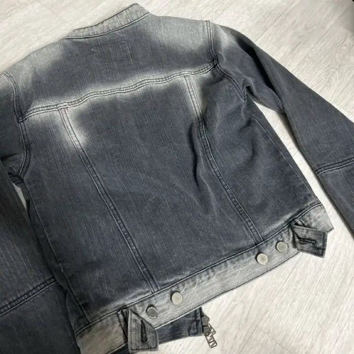 [BUNJANG] Midnight Move Black Denim Trucker Jacket / 미드나잇무브 블랙 데님 트러커 자켓