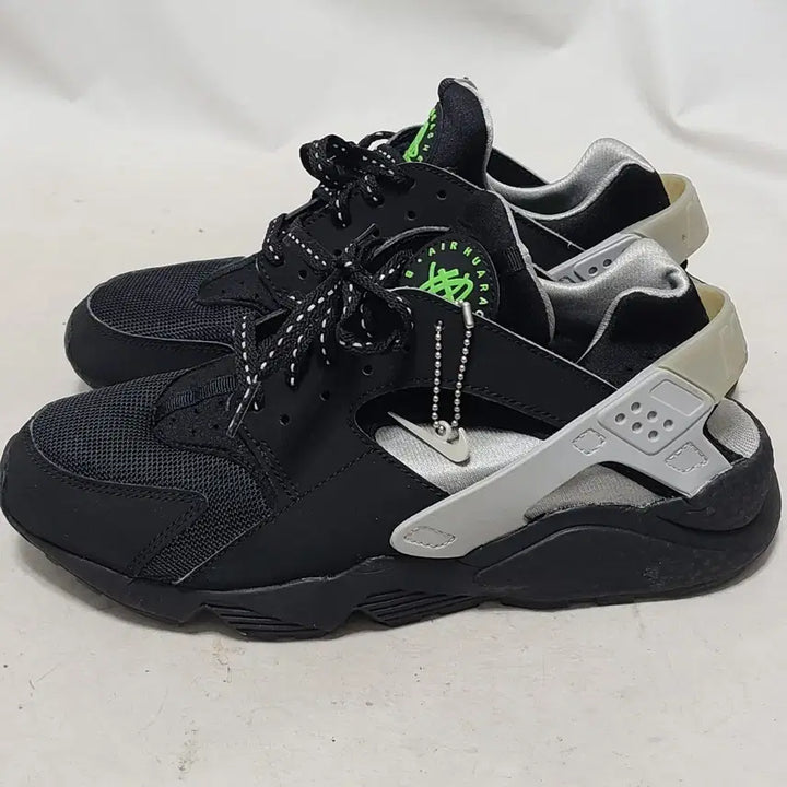 [BUNJANG] Nike Air Huarache Black Sneakers / 1)265 나이키 에어 허라취 A급