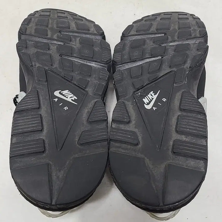 [BUNJANG] Nike Air Huarache Black Sneakers / 1)265 나이키 에어 허라취 A급