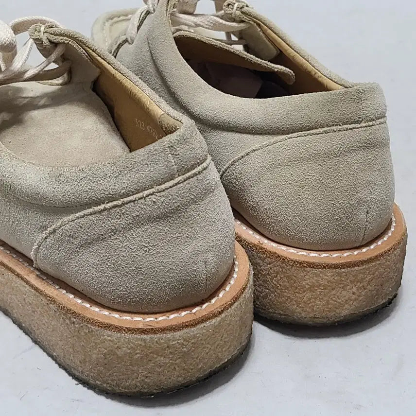 [BUNJANG] Mellow Suede Sneakers / 1) 250 멜로우 스웨이드 스니커즈 A급