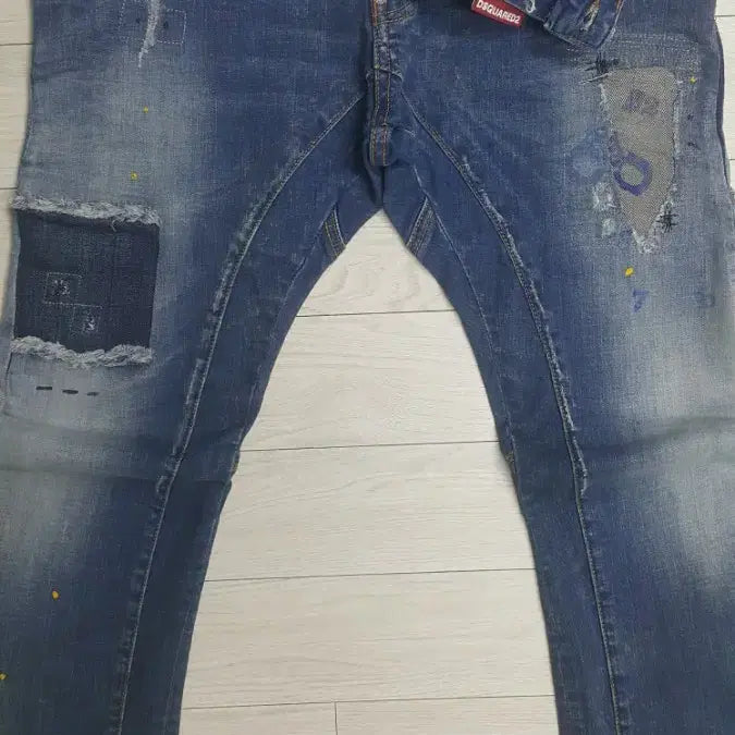 [BUNJANG] Dsquared2 Leather Patch Painting Denim Jeans 36 inch / 디스퀘어드2(사방스판) 가죽패치 페인팅대님 36인치(No.200)새상품!