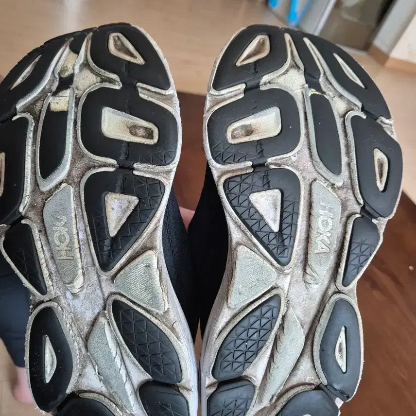 [BUNJANG] Hoka Bondi 8 Running Shoes / 호카 본디8 정품 270  런닝화 운동화