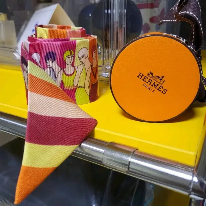[BUNJANG] Hermes Silk Twilly Scarf / 노세일!(정품)에르메스 실크 트윌리 스카프
