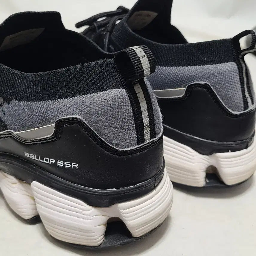 [SOLD OUT] 1) 275 밸롭 BSR 런닝화 A급