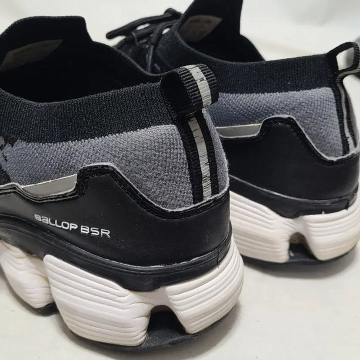 [SOLD OUT] 1) 275 밸롭 BSR 런닝화 A급