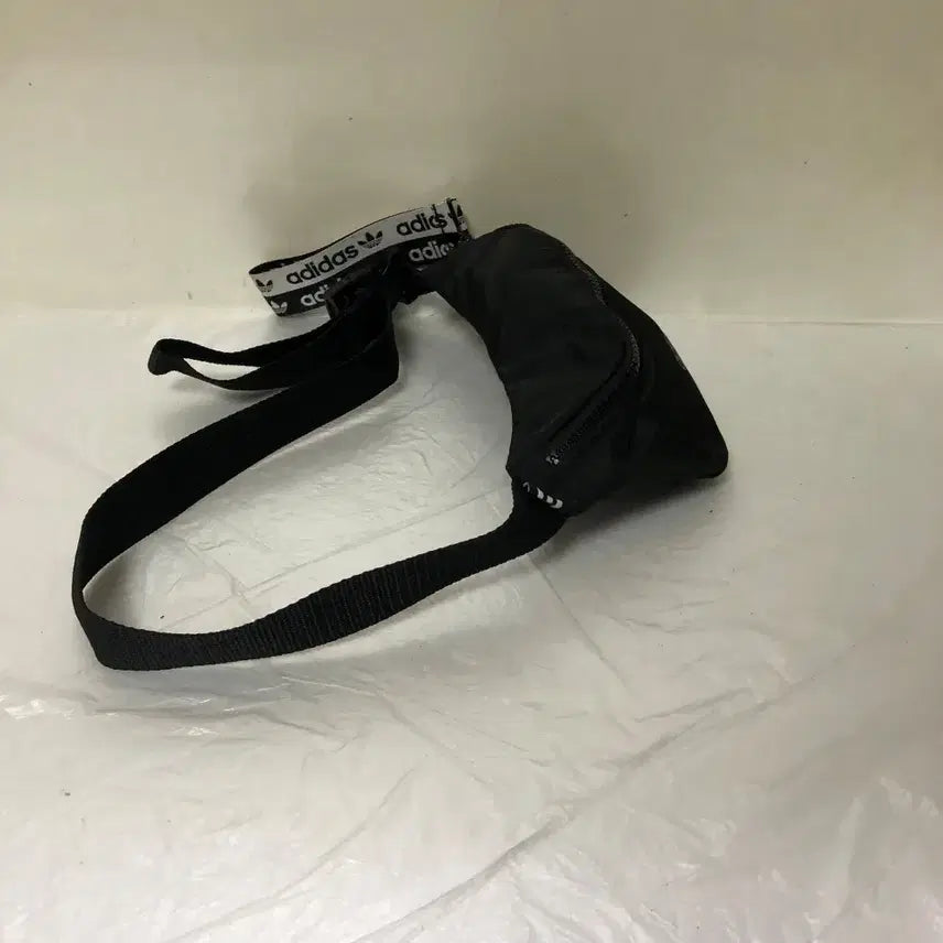 [SOLD OUT] 아디다스 힙색@9997