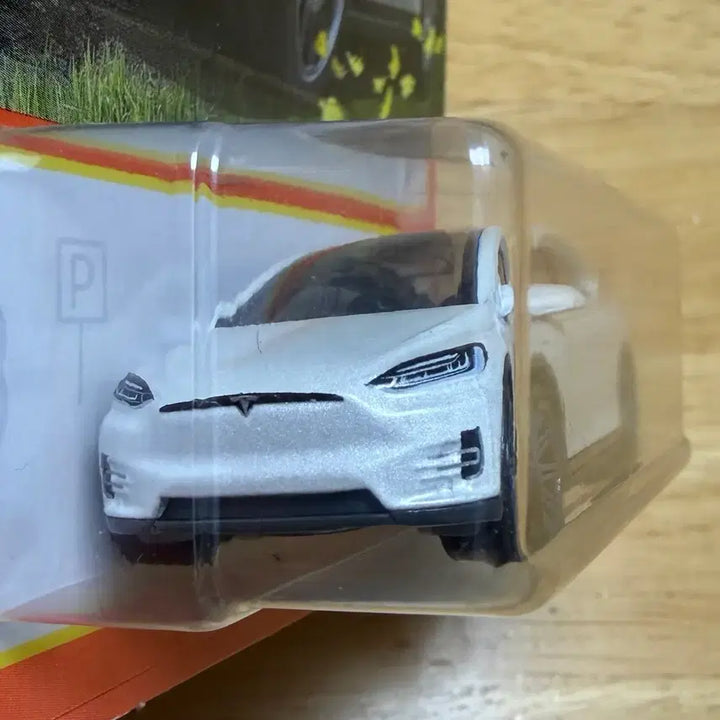 [BUNJANG] Matchbox Tesla Model X Diecast Model / 매치박스 테슬라 모델X 다이캐스트