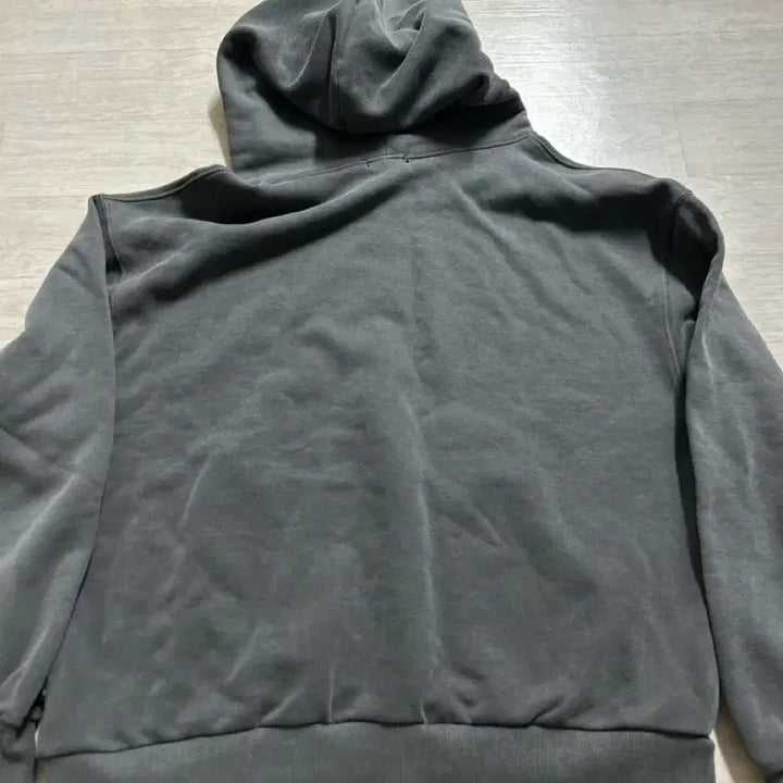 [BUNJANG] As On Pigment Washing Hoodie Charcoal / 애즈온 피그먼트 워싱 후드티 차콜 새상품