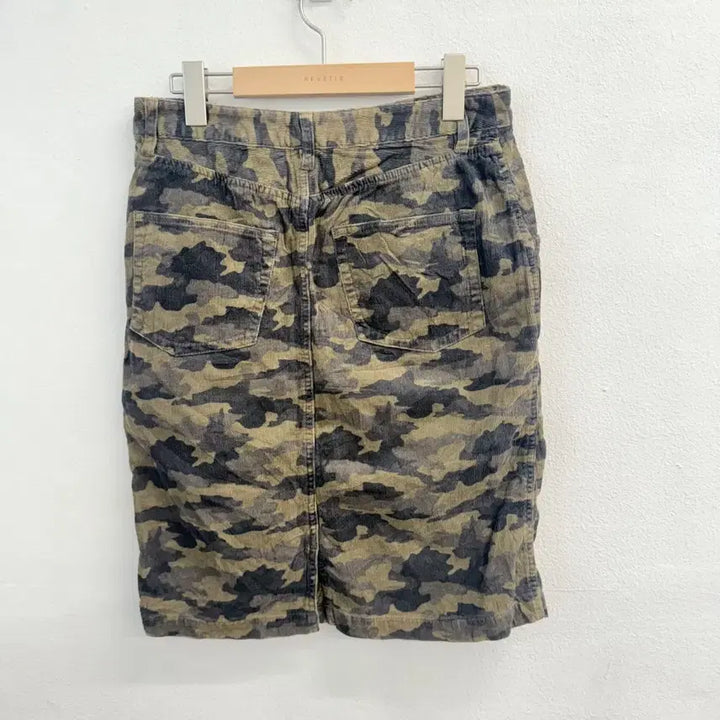 [BUNJANG] Nako&amp; Camo Multi-Pocket Half Pants / 나코앤드 카모 멀티포켓 하프 팬츠 (4)