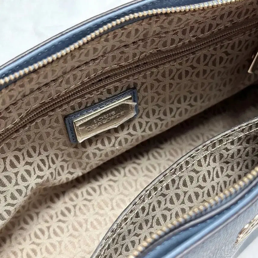 [BUNJANG] Louis Quatorze Chain Crossbody Bag / 루이까또즈 체인 크로스백 블루그레이 컬러