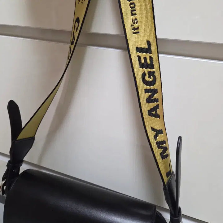 [BUNJANG] Studio Tomboy Crossbody Bag / 스튜디오톰보이 크로스백