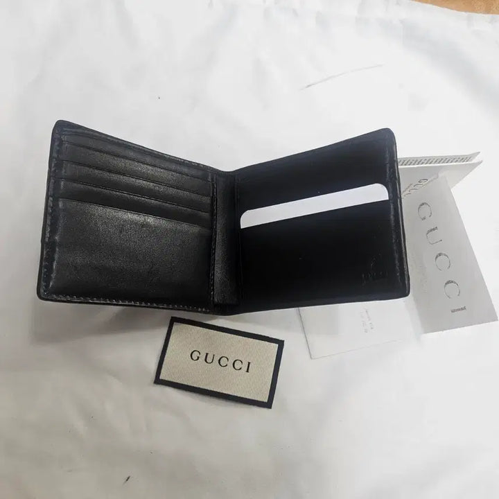 [BUNJANG] Gucci Black Bifold Wallet / 구찌 블랙 반지갑 남성 지갑 시리얼 451240 정품입니다