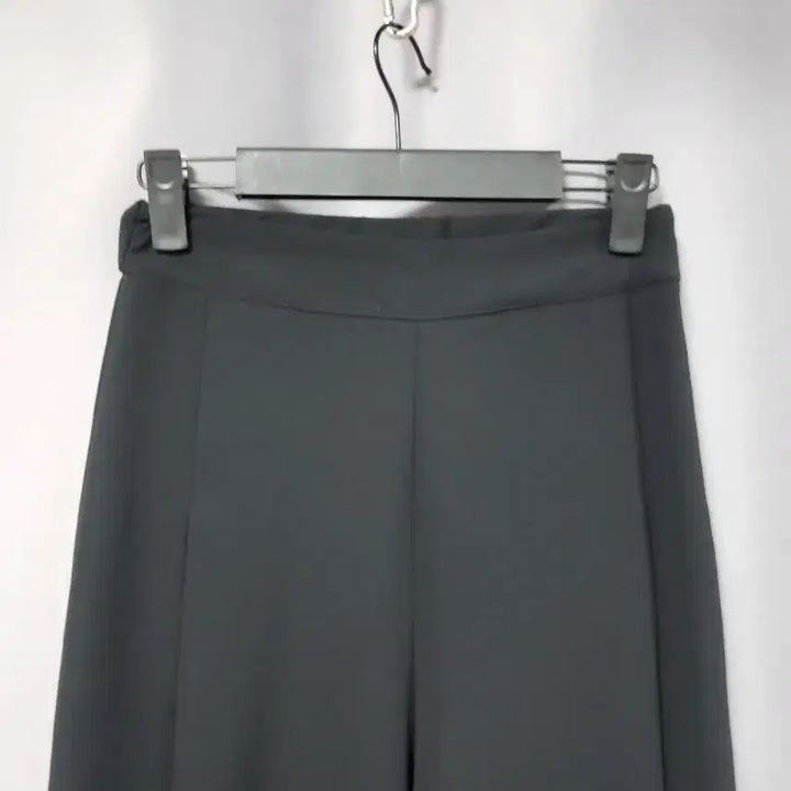 [SOLD OUT] 율미아스텝 블랙 와이드 핀턱 슬랙스