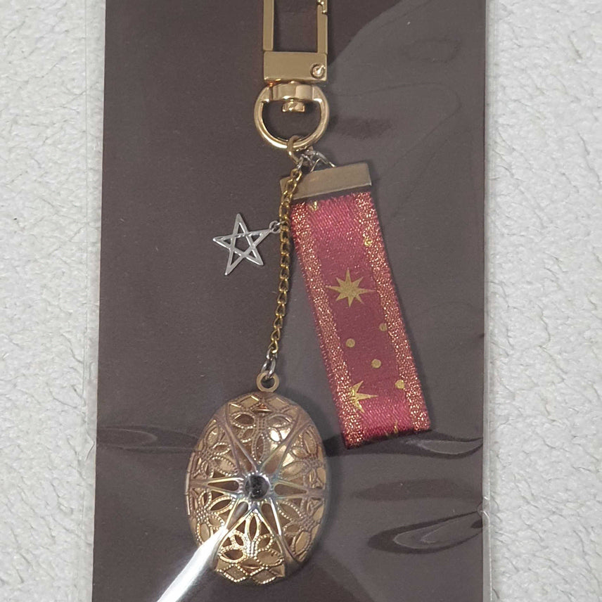 [BUNJANG] Handmade Starry Wizard Keychain / 별을 담은 마법사 키링