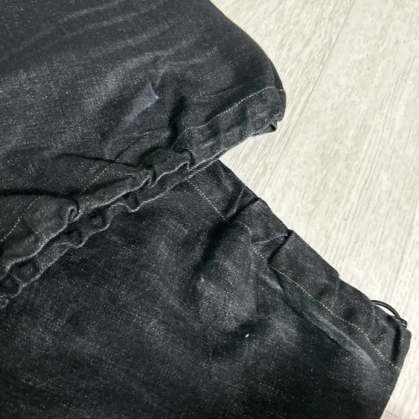 [BUNJANG] Testmechanics Flower Button Black Denim M / 테스트메커니즈 플라워 버튼 블랙 데님M