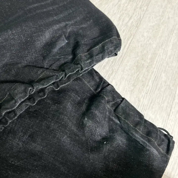 [BUNJANG] Testmechanics Flower Button Black Denim M / 테스트메커니즈 플라워 버튼 블랙 데님M