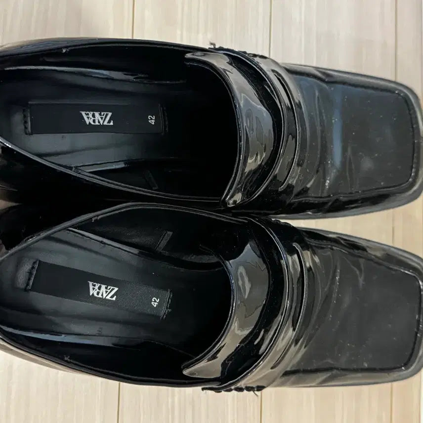 [BUNJANG] ZARA Square Toe Penny Loafers / 자라 스퀘어 구두