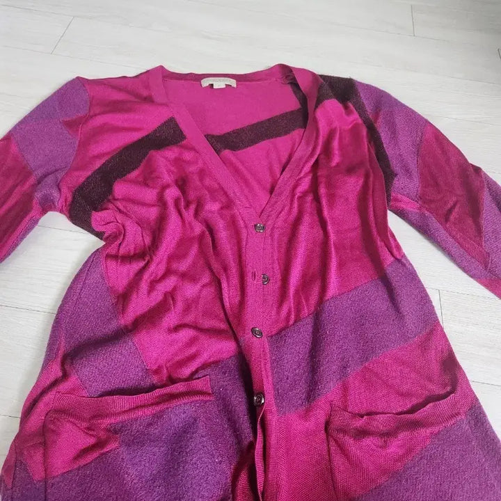 [BUNJANG] Burberry Pink and Purple Cardigan / 버버리 핑크/보라 배색 가디건
