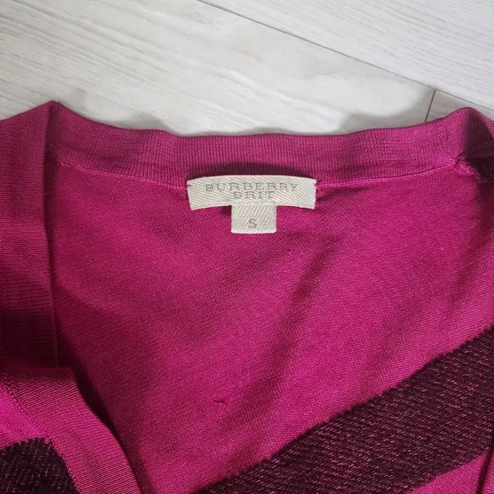 [BUNJANG] Burberry Pink and Purple Cardigan / 버버리 핑크/보라 배색 가디건