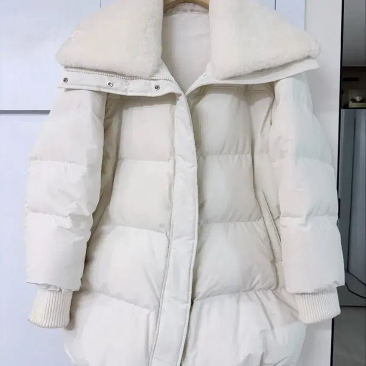 [BUNJANG] White Sherpa Collar Padded Jumper / 화이트 양털 카라 패딩 점퍼