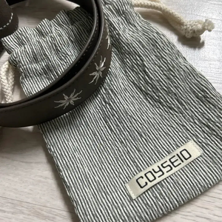[SOLD OUT] 코이세이오 브라운 스터드 벨트