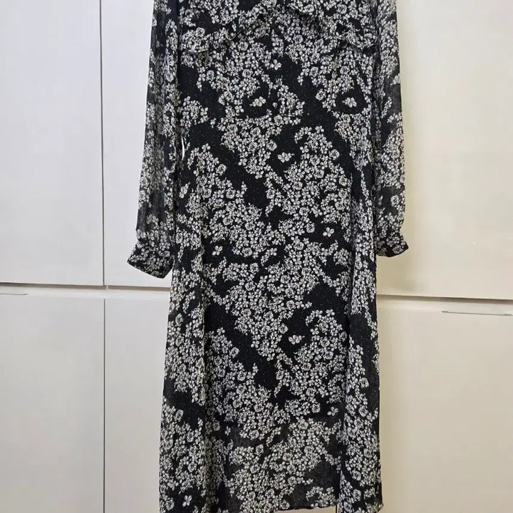 [BUNJANG] Black Floral Print Chiffon Long Dress / 검정 잔꽃무늬 롱 원피스 시폰