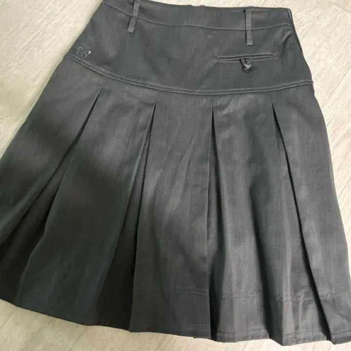 [BUNJANG] Fancy Club Pleated Midi Skirt / 팬시클럽 플리츠 미디 스커트 그레이1
