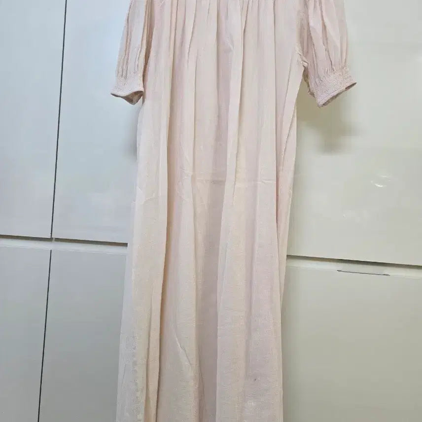[BUNJANG] Pink Long Dress with Shirring Detail / crko핑크색 롱 원피스 셔링 디테일