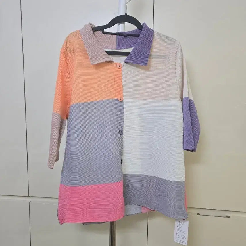 [SOLD OUT] 배색 플리츠 카라넥 셔츠 블라우스