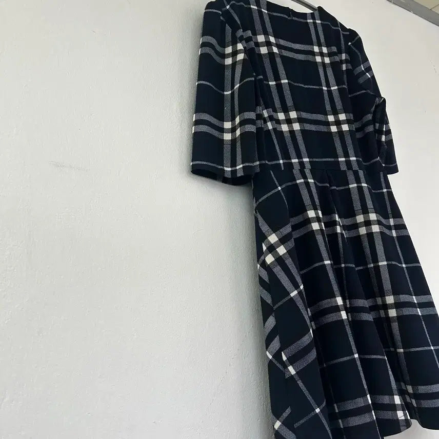 [BUNJANG] Tadan Checkered Mini Dress / 타단 체크 미니 원피스