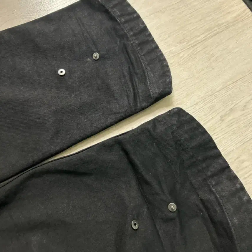 [SOLD OUT] 비엑스 블랙 아일렛 디테일 팬츠0