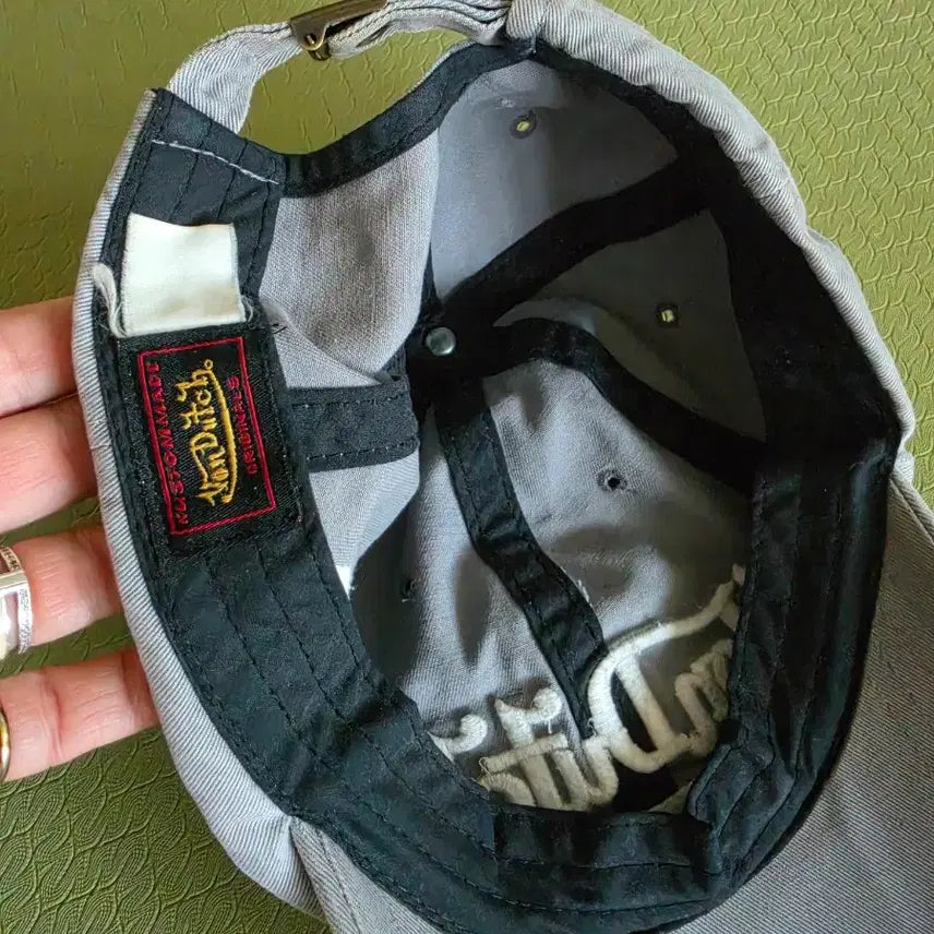 [SOLD OUT] 본더치 Von Dutch 볼캡 모자 회색
