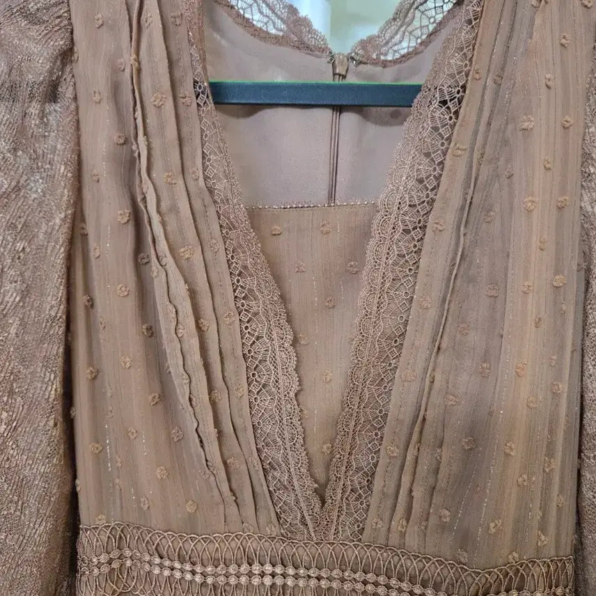 [BUNJANG] Brown Lace Long Dress / 브라운 레이스 롱 원피스