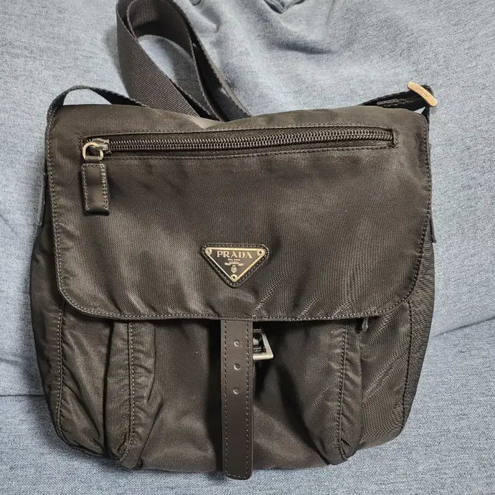 [BUNJANG] Prada Black Leather Shoulder Bag / 프라다 가방 판매합니다