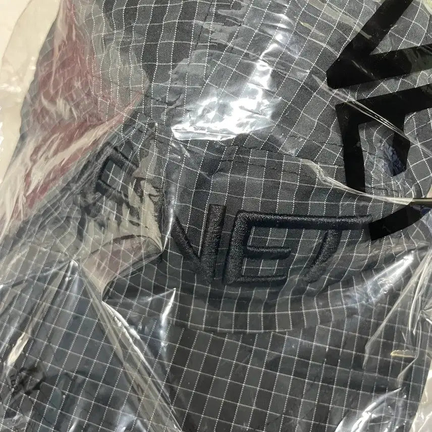 [BUNJANG] Dainit Check Ball Cap / 다이닛 체크 캡