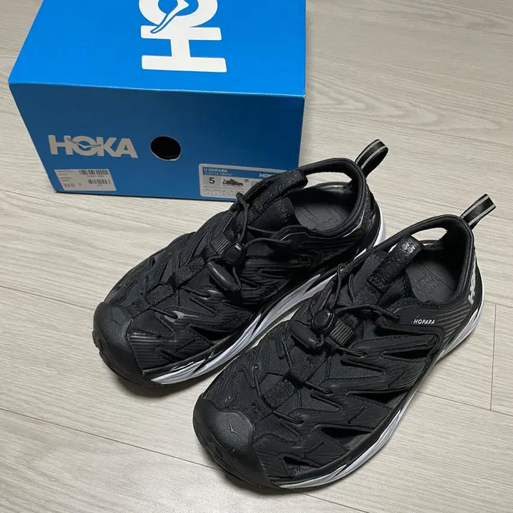 [BUNJANG] Hoka Hopara Black/White Sandals (230) / 호카 hoka 호파라 검흰 230