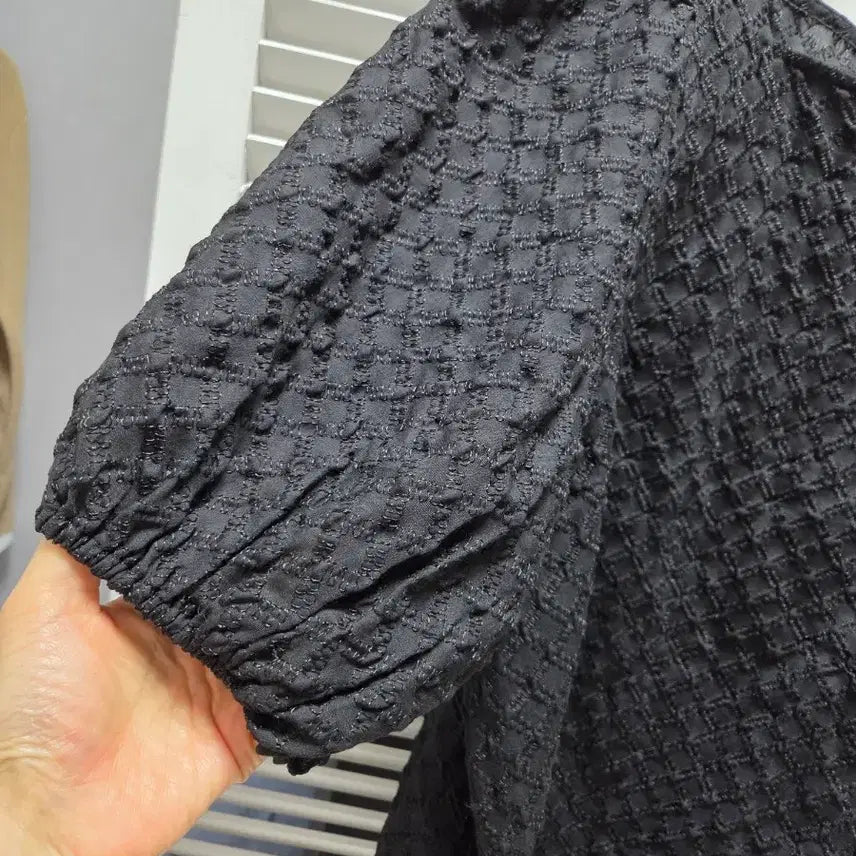 [BUNJANG] Le Blanc Paye Wool Puff Sleeve Blouse / 르블랑페이우 퍼프소매 블라우스
