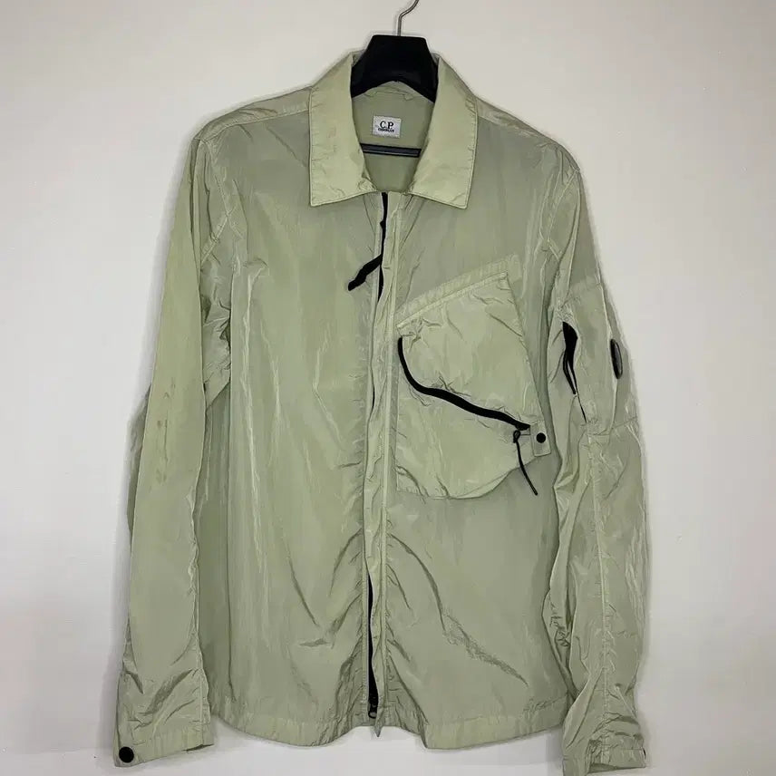 [SOLD OUT] CP컴퍼니 렌즈와펜로고 나일론 오버셔츠 자켓 바람막이