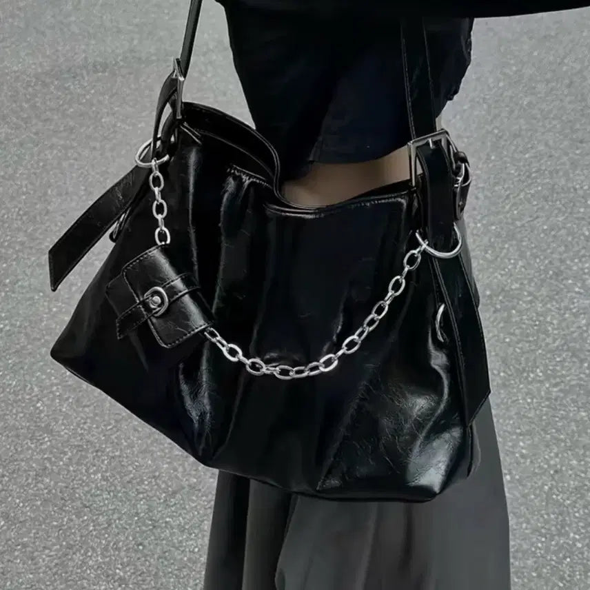 [BUNJANG] Black Leather Chain Shoulder Bag / 블랙 가죽 체인 숄더백 보부상 에이블리
