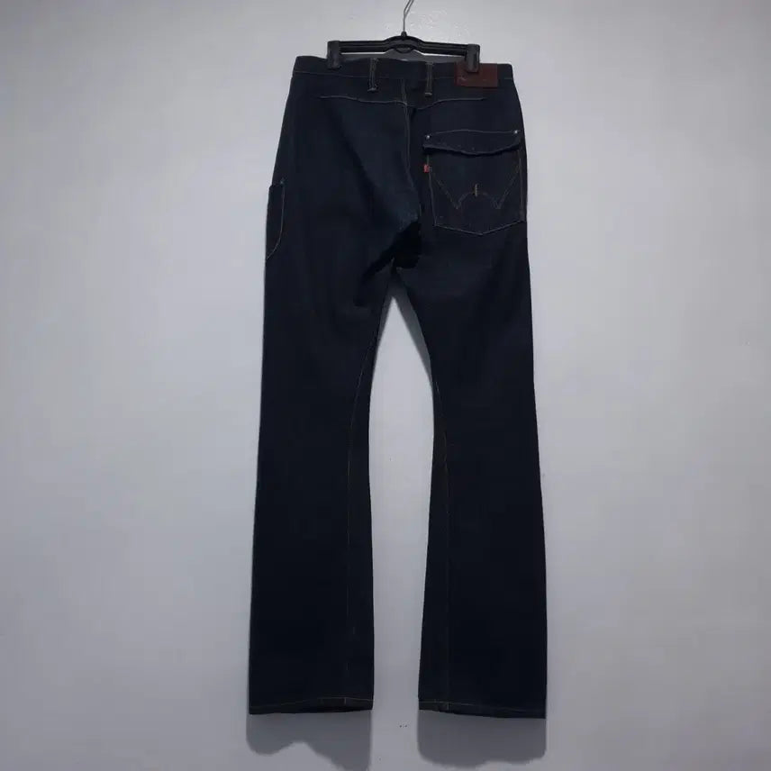 [BUNJANG] EDWIN Engineered Denim Jeans / 00s EDWIN 에드윈 이펑션 엔지니어드 데님 팬츠 청바지 (32-33