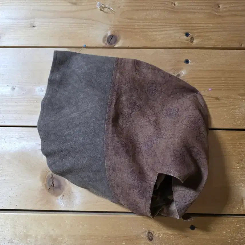 [SOLD OUT] 천연염색삼베 원핏. 모자. (코사지 코디용입니다