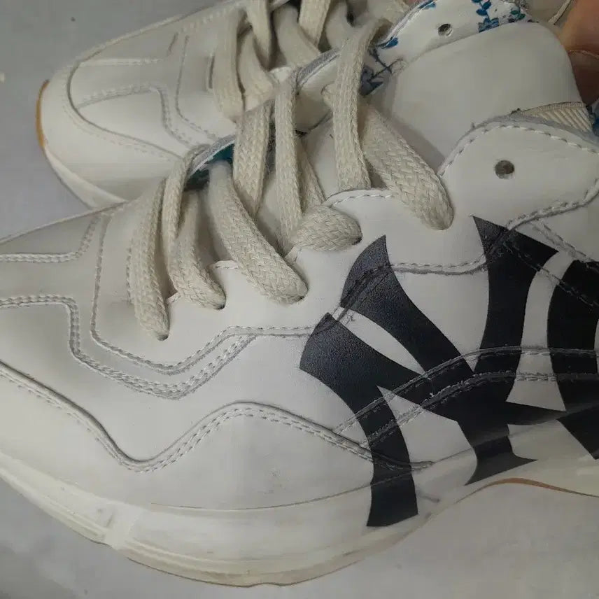 [BUNJANG] Gucci New York Yankees Sneakers (US 7) / 구찌 뉴욕 양키스 콜라보 스니커즈39(245)