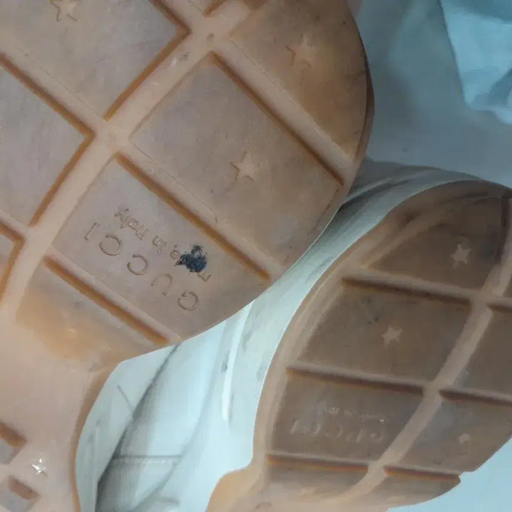 [BUNJANG] Gucci New York Yankees Sneakers (US 7) / 구찌 뉴욕 양키스 콜라보 스니커즈39(245)